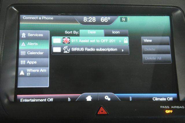 2015 Ford Taurus SEL photo