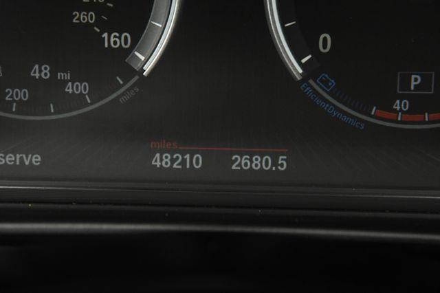 2015 BMW 5-Series 528i Xdrive w/ Nav/ Safety / C photo