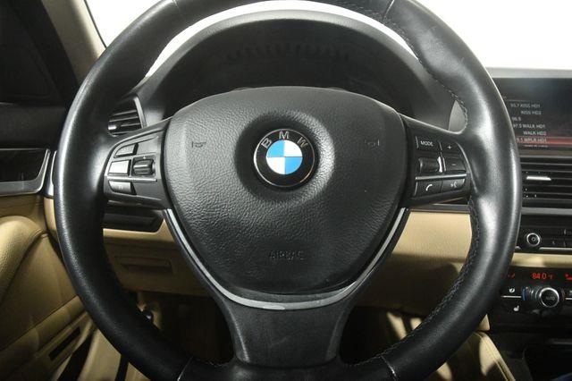 2015 BMW 5-Series 528i Xdrive w/ Nav/ Safety / C photo