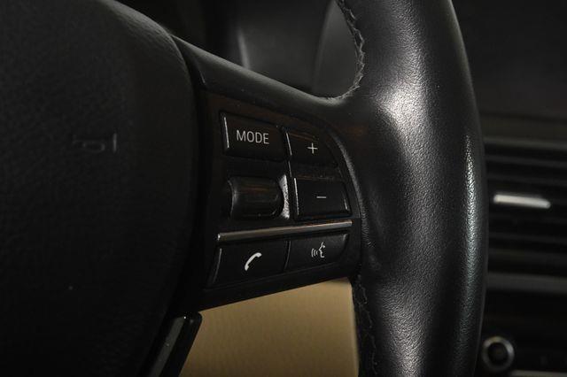 2015 BMW 5-Series 528i Xdrive w/ Nav/ Safety / C photo
