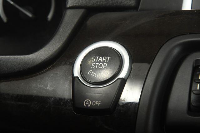 2015 BMW 5-Series 528i Xdrive w/ Nav/ Safety / C photo