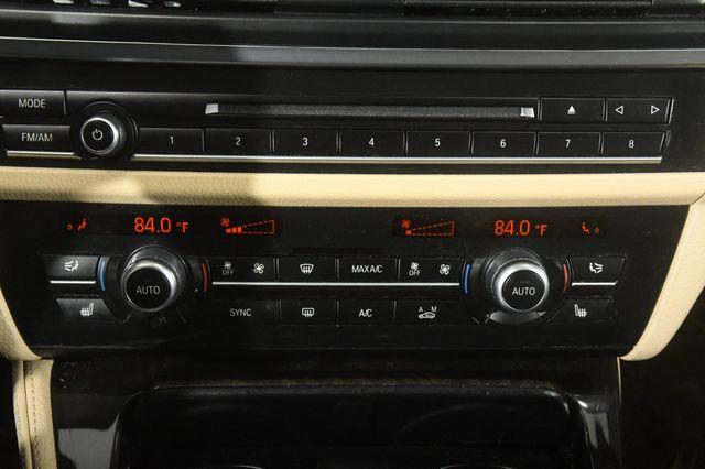 2015 BMW 5-Series 528i Xdrive w/ Nav/ Safety / C photo