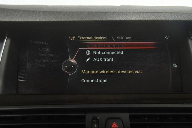 2015 BMW 5-Series 528i Xdrive w/ Nav/ Safety / C photo