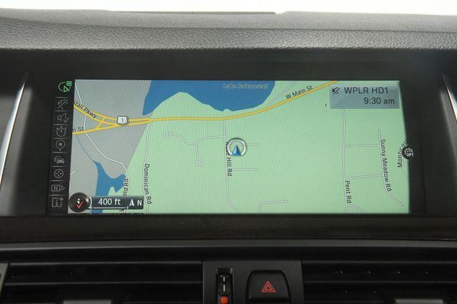 2015 BMW 5-Series 528i Xdrive w/ Nav/ Safety / C photo