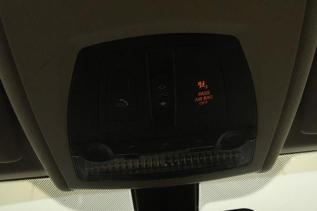 2015 BMW 5-Series 528i Xdrive w/ Nav/ Safety / C photo
