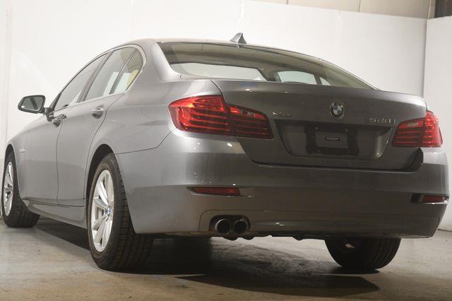 2015 BMW 5-Series 528i Xdrive w/ Nav/ Safety / C photo