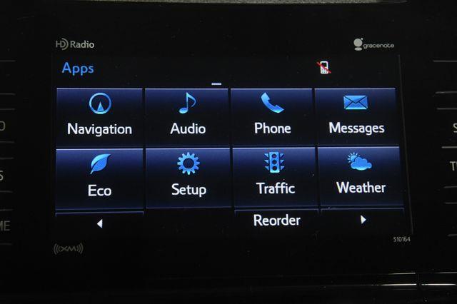 2017 Toyota Prius v Three w/ Navigation photo