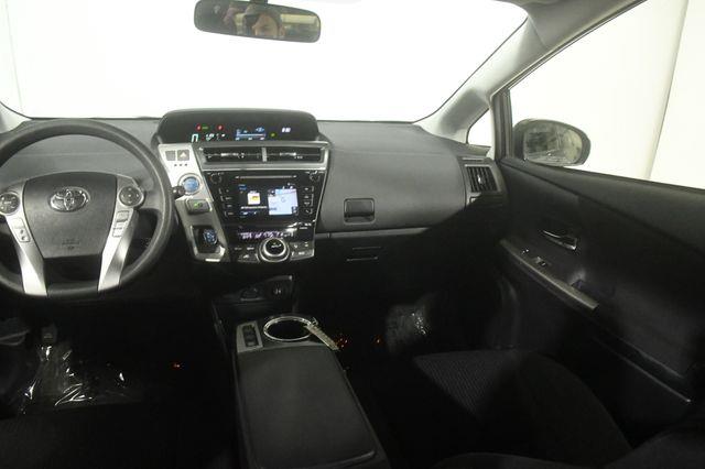 2017 Toyota Prius v Three w/ Navigation photo