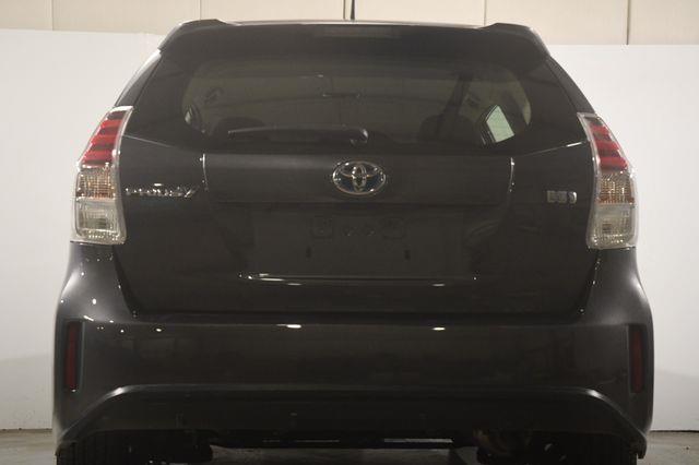 2017 Toyota Prius v Three w/ Navigation photo
