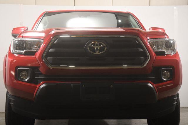 2019 Toyota Tacoma SR5 photo