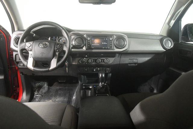 2019 Toyota Tacoma SR5 photo