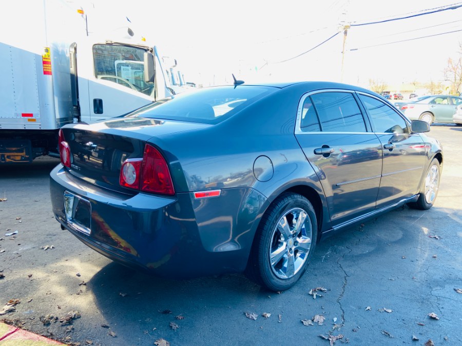 2011 Chevrolet Malibu LT photo