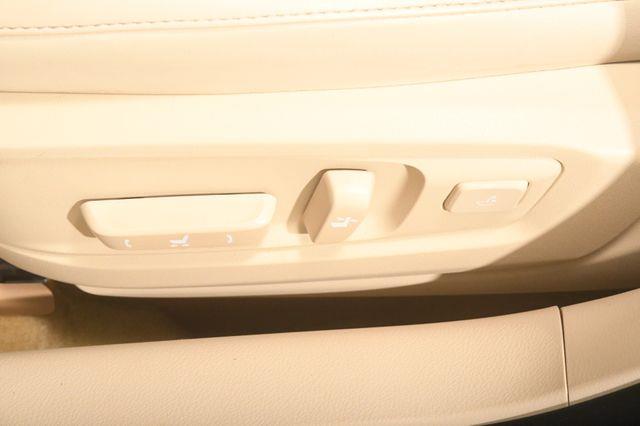 2013 Lexus ES 350 photo