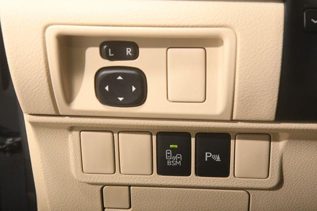 2013 Lexus ES 350 photo