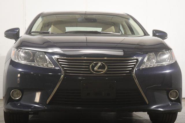 2013 Lexus ES 350 photo