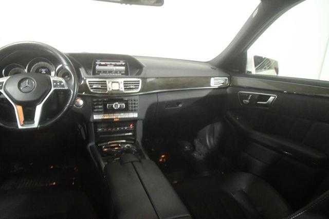 2014 Mercedes-Benz E-Class E550 4MATIC photo