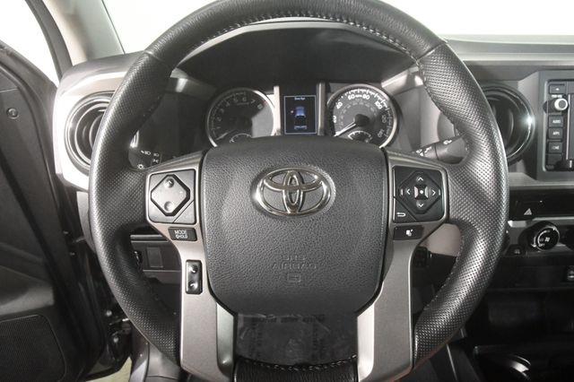 2017 Toyota Tacoma TRD Off Road photo