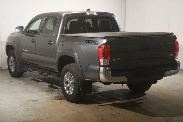 2017 Toyota Tacoma TRD Off Road photo