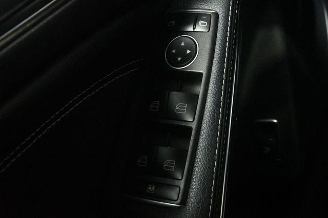 2018 Mercedes-Benz CLA 250 w/ Safety Tech photo