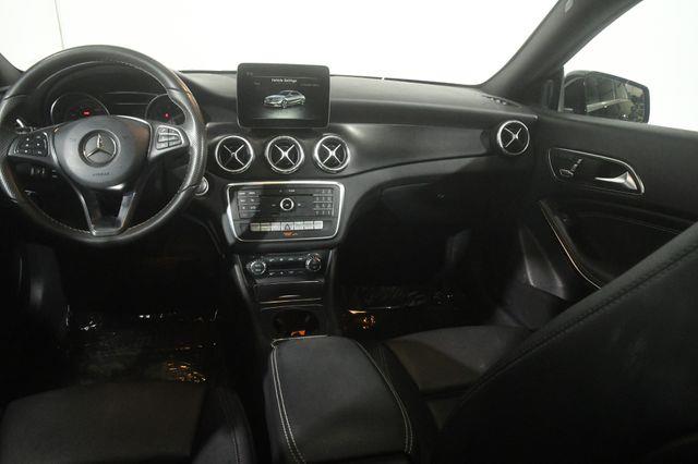 2018 Mercedes-Benz CLA 250 w/ Safety Tech photo