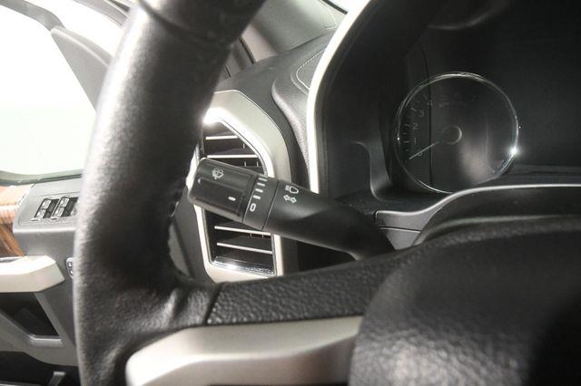 2020 Ford F-150 LARIAT photo