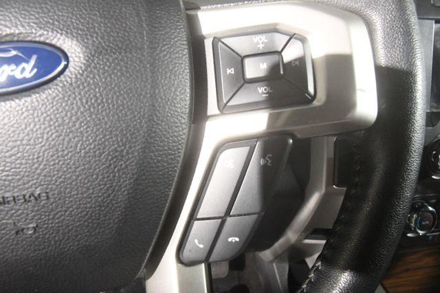 2020 Ford F-150 LARIAT photo