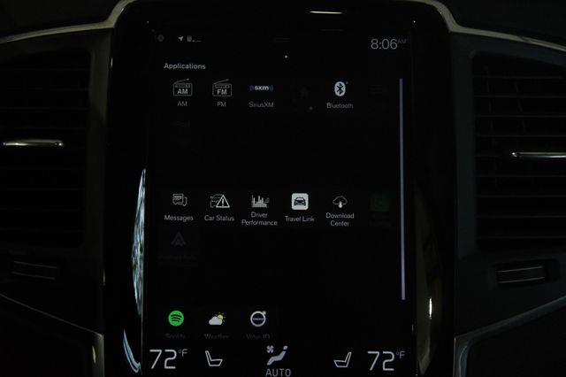 2019 Volvo XC90 Momentum w/ Advanced Package photo