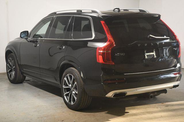 2019 Volvo XC90 Momentum w/ Advanced Package photo