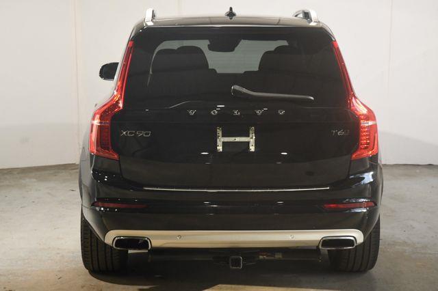 2019 Volvo XC90 Momentum w/ Advanced Package photo
