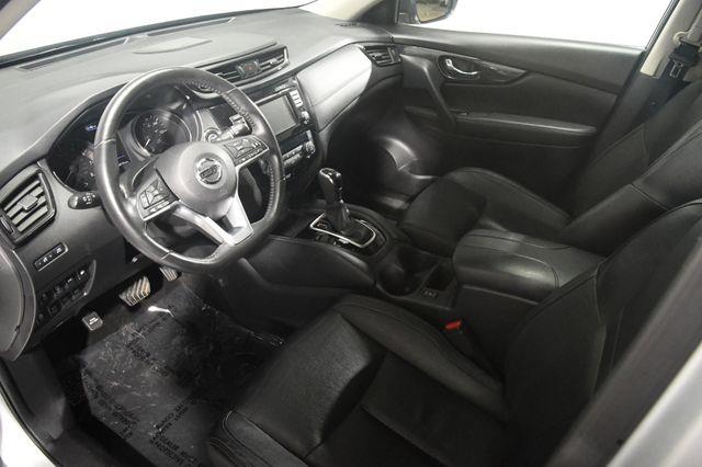 2018 Nissan Rogue SL photo