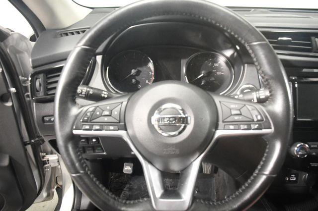 2018 Nissan Rogue SL photo