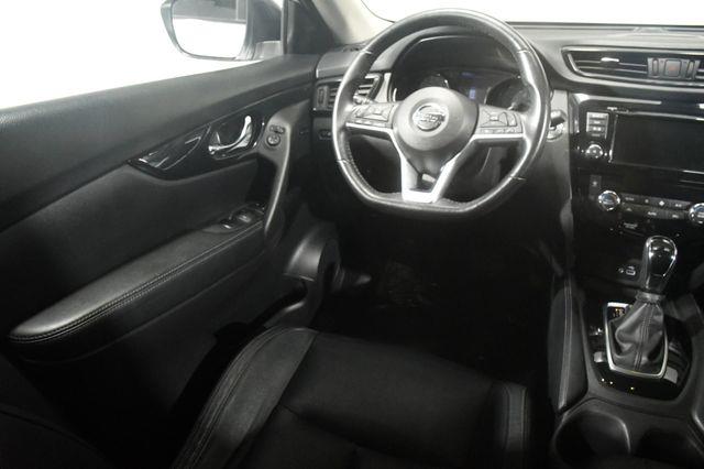 2018 Nissan Rogue SL photo