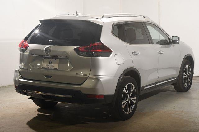 2018 Nissan Rogue SL photo