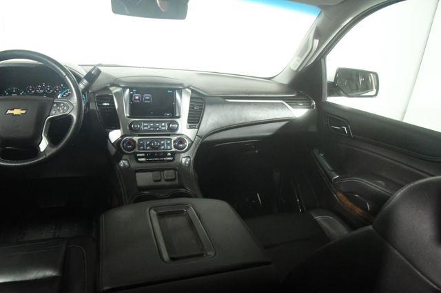 2017 Chevrolet Tahoe LT w/ DvD/ Nav/ Safety Tech photo