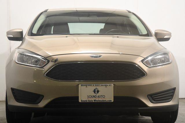 2016 Ford Focus SE photo