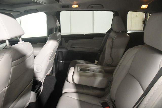 2018 Honda Odyssey EX-L w/ DvD photo