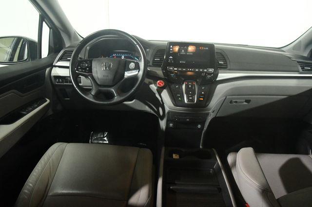 2018 Honda Odyssey EX-L w/ DvD photo