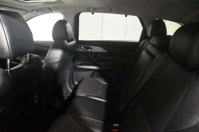 2018 Mazda CX-9 Touring photo