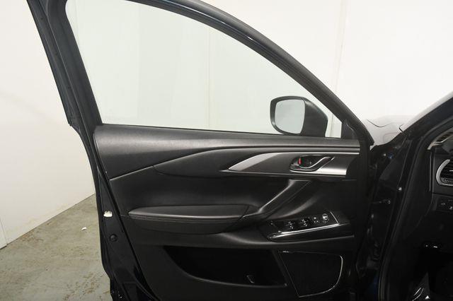 2018 Mazda CX-9 Touring photo
