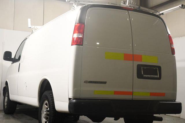 2017 Chevrolet Express Cargo Van CLOTH photo
