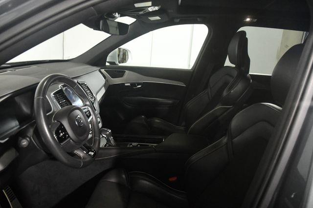 2017 Volvo XC90 R-Design photo