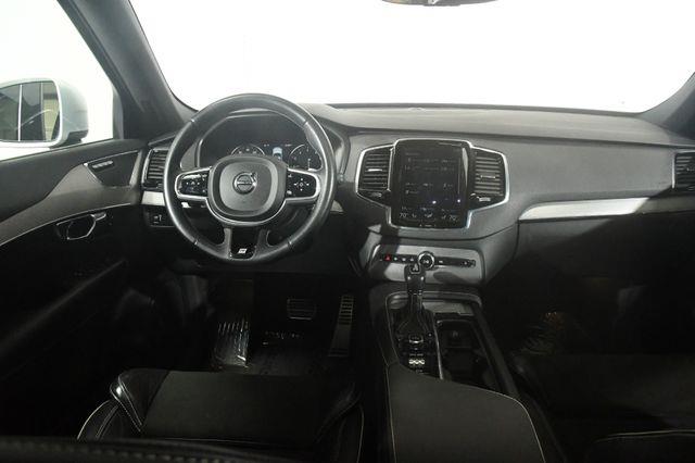 2017 Volvo XC90 R-Design photo