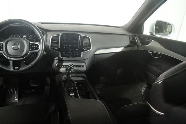 2017 Volvo XC90 R-Design photo