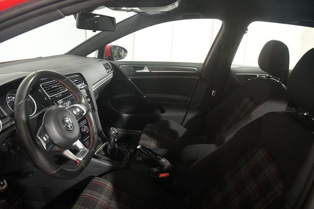 2020 Volkswagen Golf Gti S photo