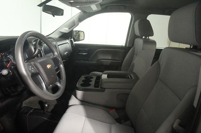 2018 Chevrolet Silverado 1500 Work Truck Crew photo