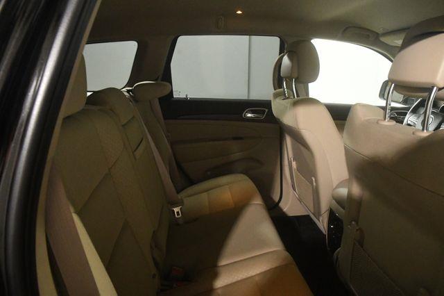 2018 Jeep Grand Cherokee Laredo photo