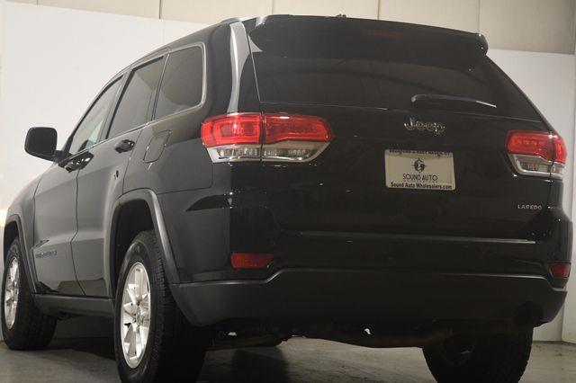 2018 Jeep Grand Cherokee Laredo photo