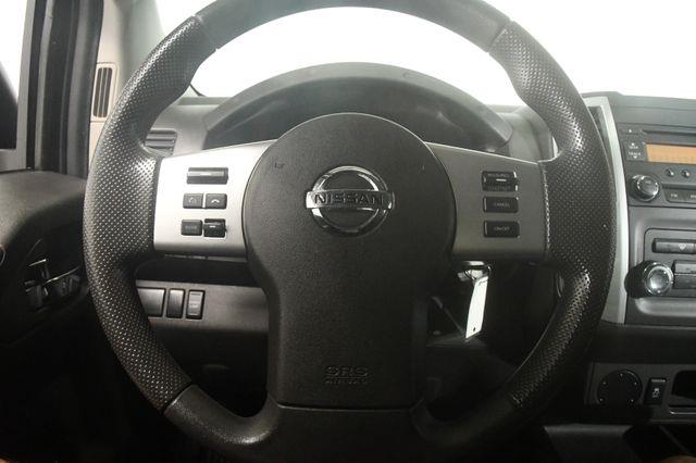 2015 Nissan Frontier SV photo
