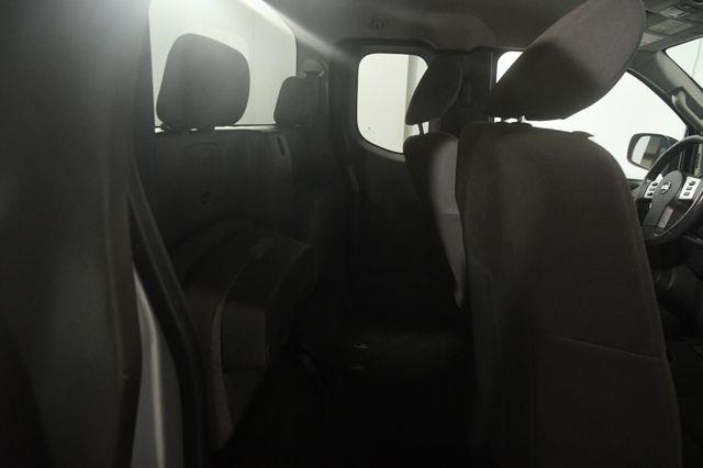 2015 Nissan Frontier SV photo