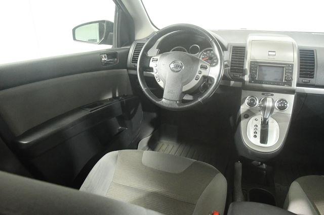 2012 Nissan Sentra 2.0 photo